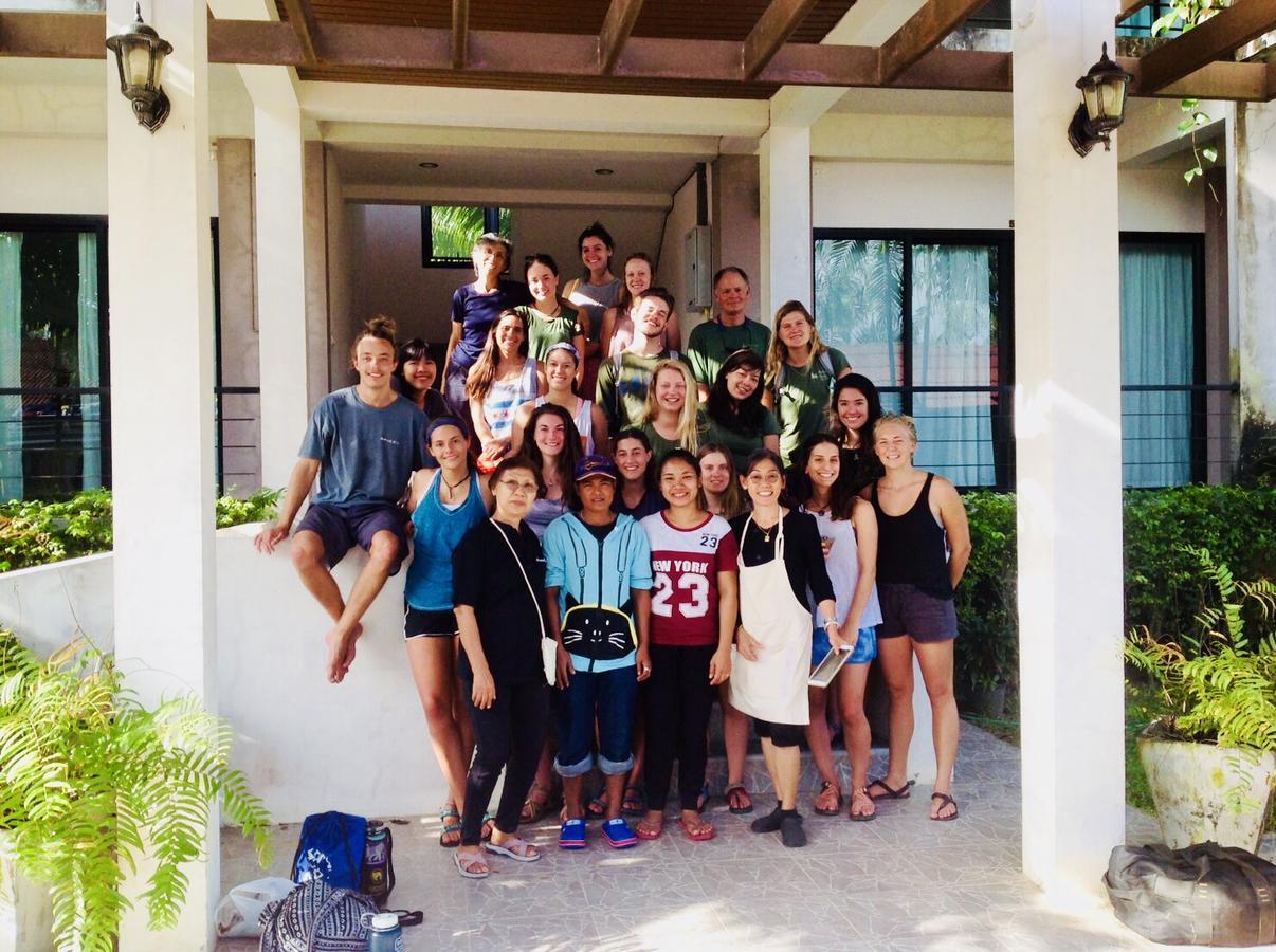 Wassana Sitdharma Guesthouse Trang Bagian luar foto