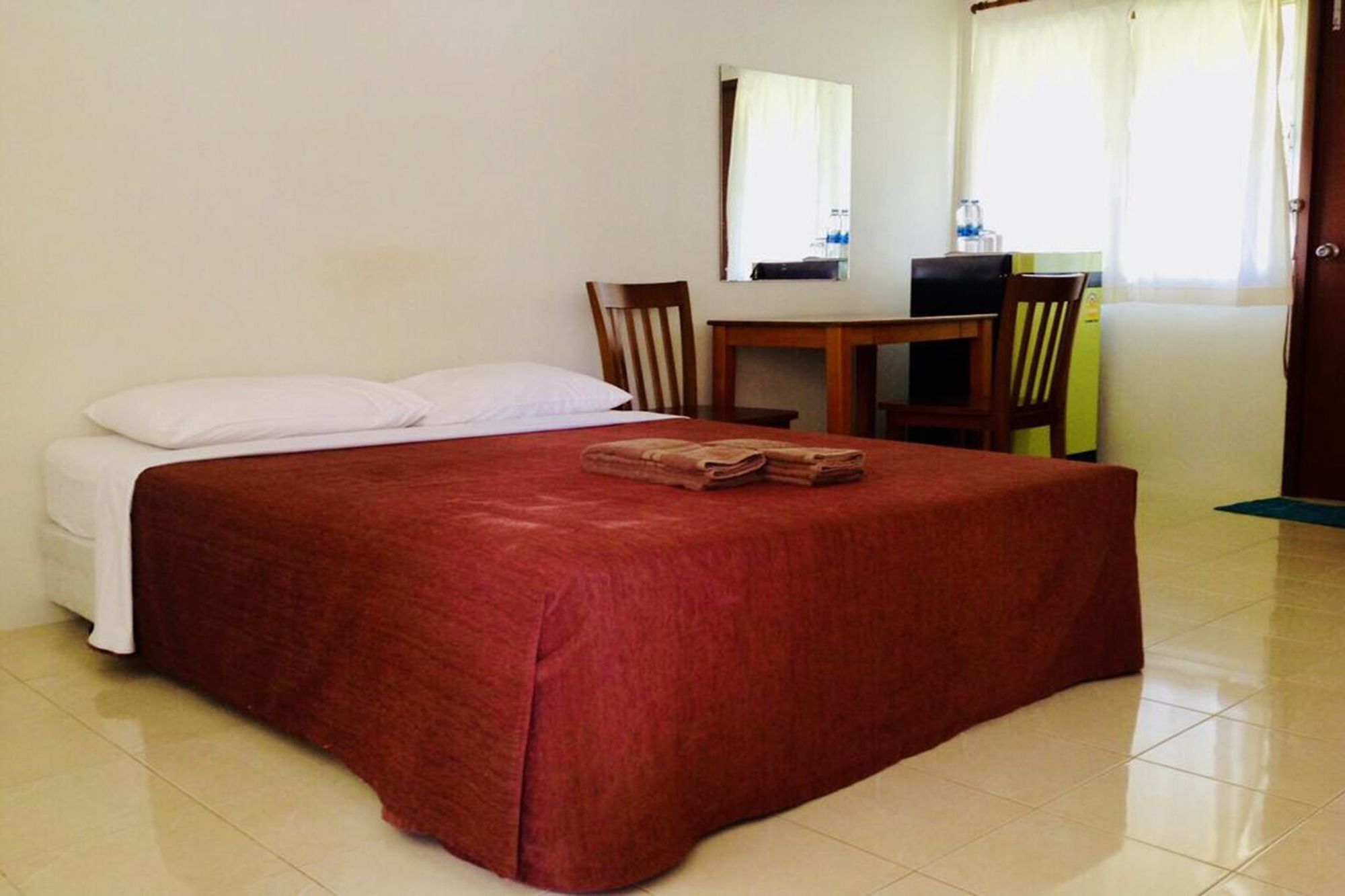 Wassana Sitdharma Guesthouse Trang Bagian luar foto