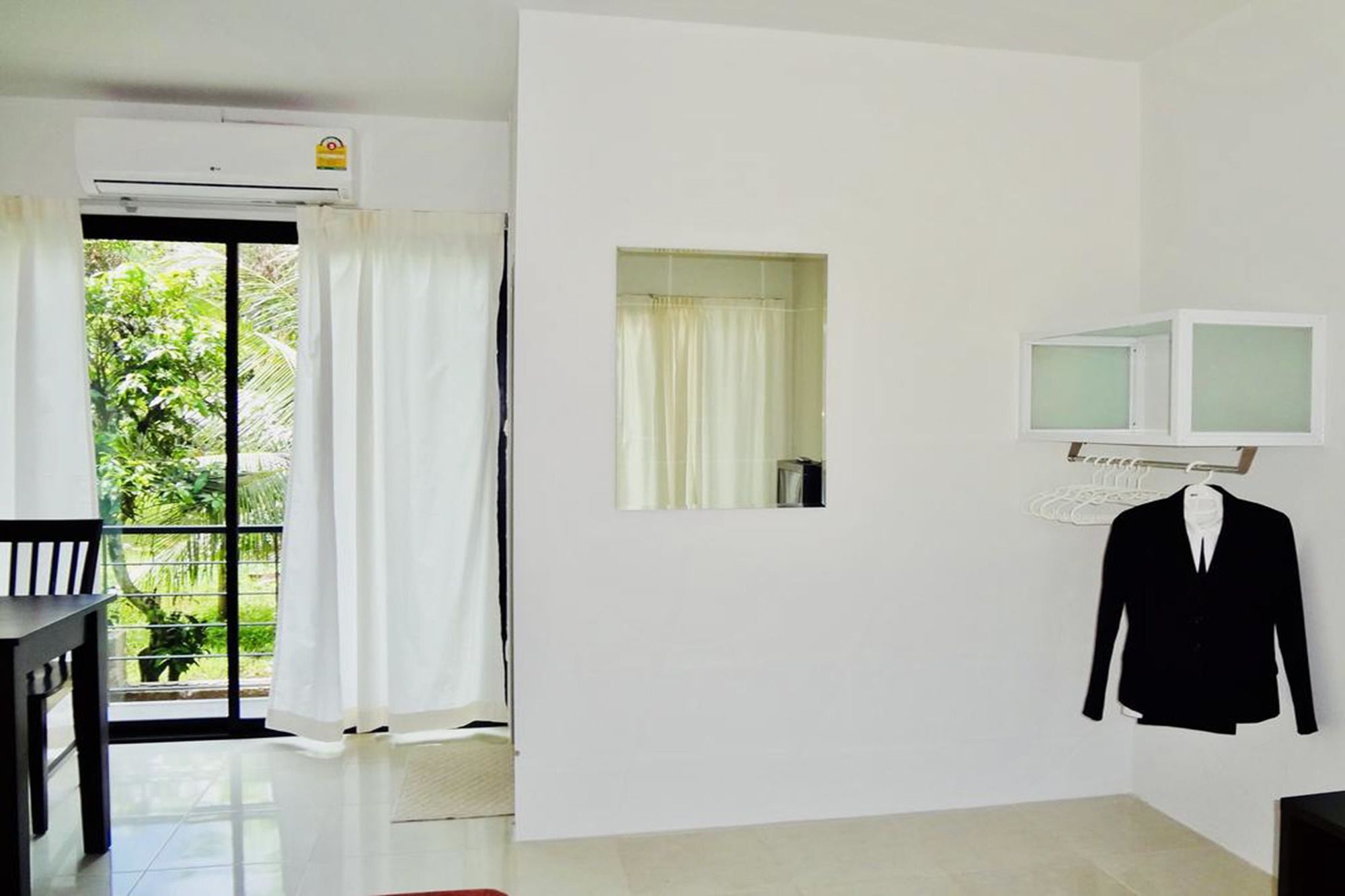 Wassana Sitdharma Guesthouse Trang Bagian luar foto